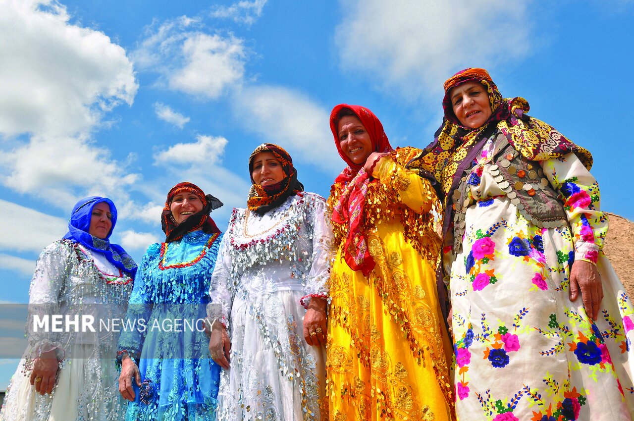 لباس‌های سنتی «ویلکیج» نماد اخلاق و اصالت/عفت بانوان زبانزد است