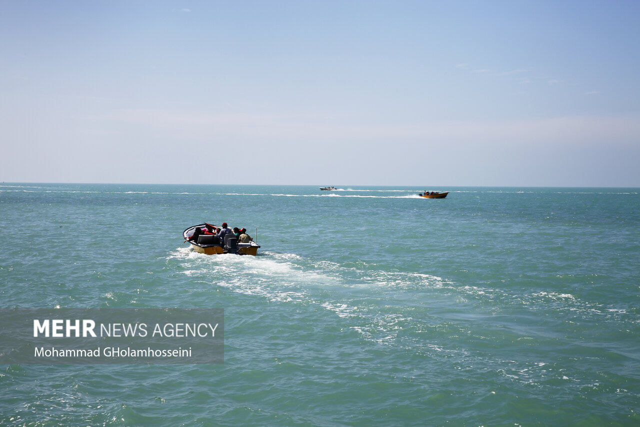 حادثه برای یک قایق تفریحی در دریای نوشهر