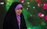 8 سالہ ایرانی حافظ قرآن بچی نے قومی چینل پر سب کو رلادیا،ویڈیو+اردو سب ٹائٹل