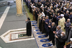 تہران میں نماز جمعہ حجہ الاسلام محمد حسن ابوترابی فرد کی امامت میں منعقد