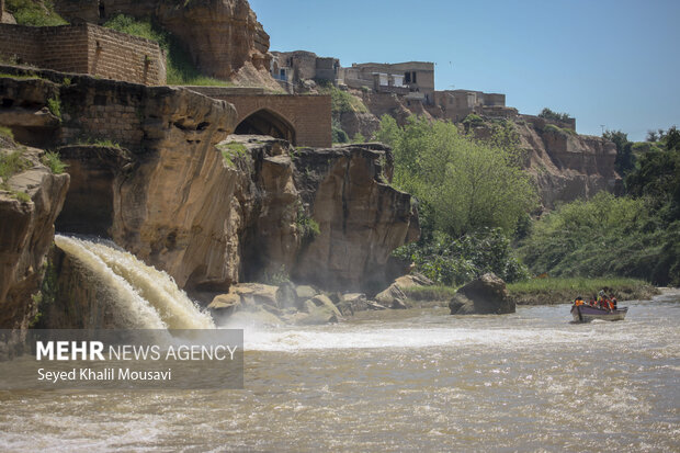 نوروز پر رونق خوزستان / استقبال از گردشگری دریایی نوروز پر رونق خوزستان / استقبال از گردشگری دریایی