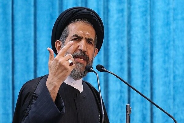 امروز ایران اسلامی محور مقاومت است