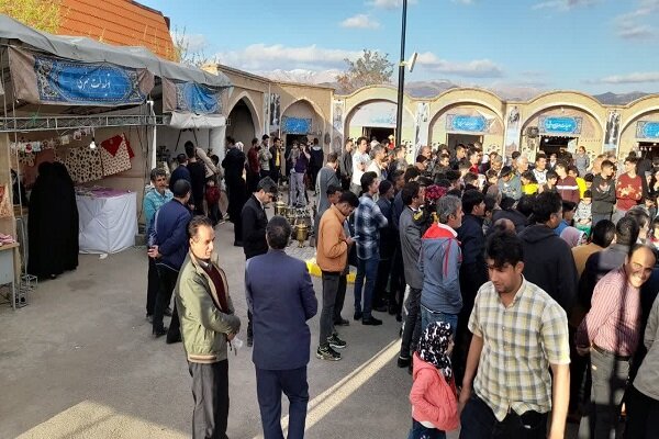 فروش ۴۰۴ میلیارد تومانی هنرمندان صنایعدستی در نوروز ۱۴۰۲ فروش ۴۰۴ میلیارد تومانی هنرمندان صنایعدستی در نوروز ۱۴۰۲