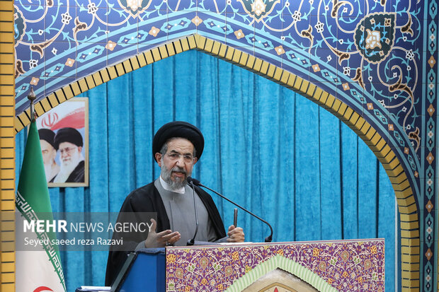 ریاست کے تینوں ستونوں کے درمیان اتحاد نہایت ضروری ہے، امام جمعہ تہران 