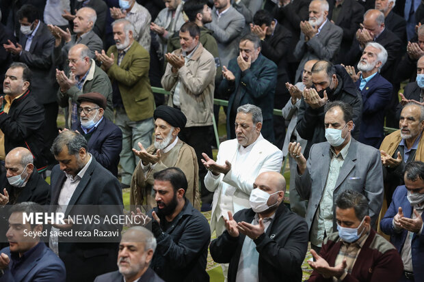نماز جمعه یکم فروردین در دانشگاه تهران اقامه میشود