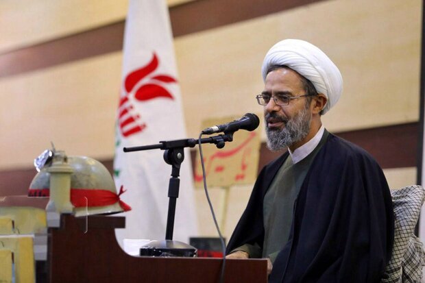 غیرت دینی عامل پایداری  انقلاب اسلامی است