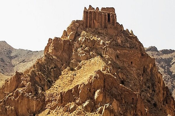 معرفی جاذبه های گردشگری شهر یاقوت های سرخ/ازقلعه دختر تاشهر آوه