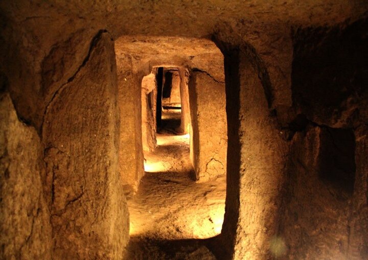 معرفی جاذبه های گردشگری شهر یاقوت های سرخ/ازقلعه دختر تاشهر آوه