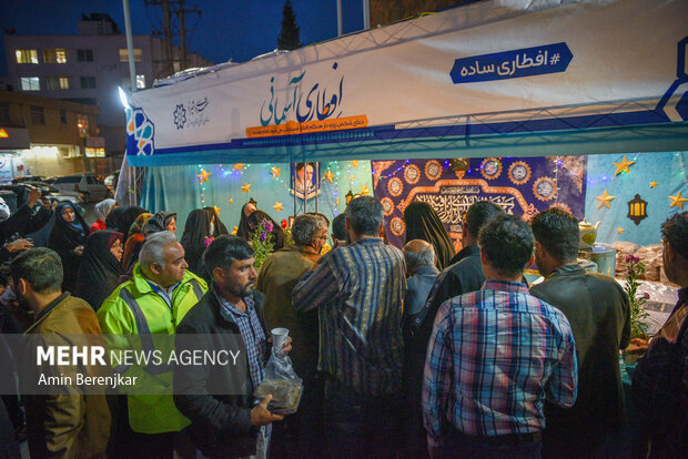 «افطاری ساده»، از کارخانه تا لحظه افطار در شیراز