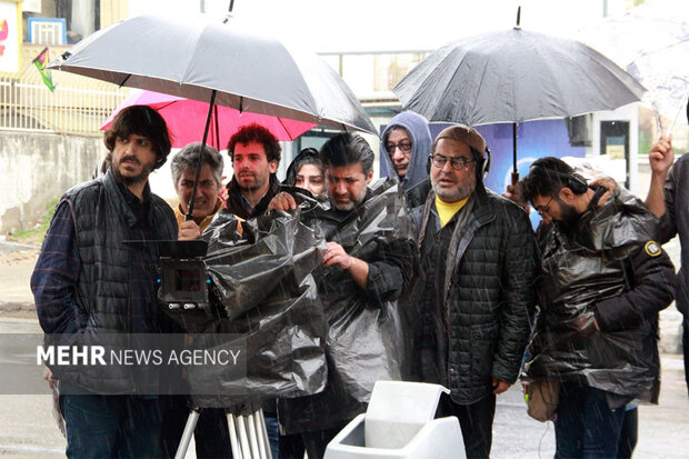 فیلمبرداری «آتش و گلستان» ادامه دارد/ مستندی درباره شهید هادی