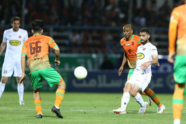 آمار بازی پرسپولیس مقابل مس در شب پیروزی با سوت ملتهب داور 2