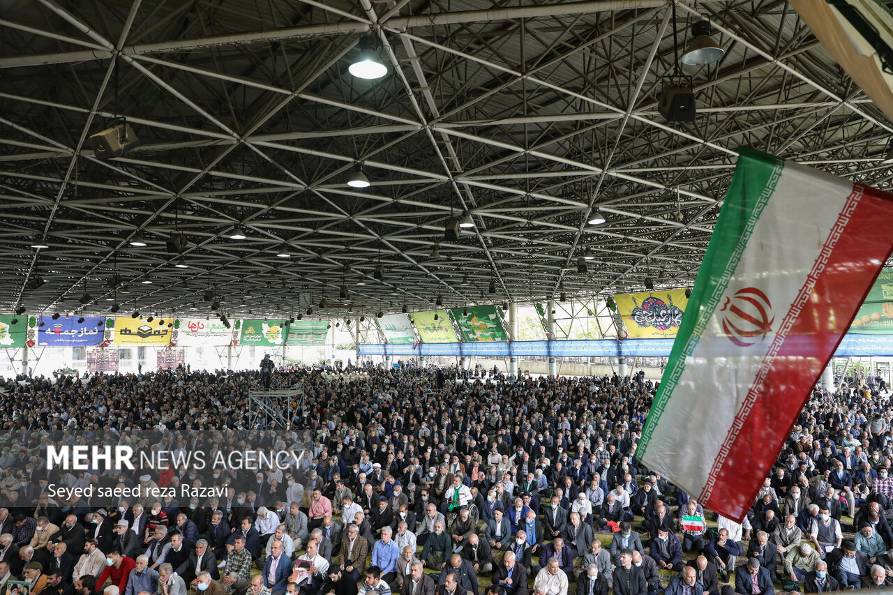 نماز عید قربان در دانشگاه تهران اقامه شد