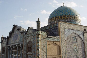 پایان مرمت و بازسازی آستان مبارک امامزاده حسین (ع)