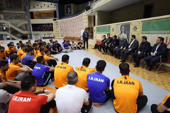 حضور وزیر ورزش در اردوی نوروزی خانه کشتی