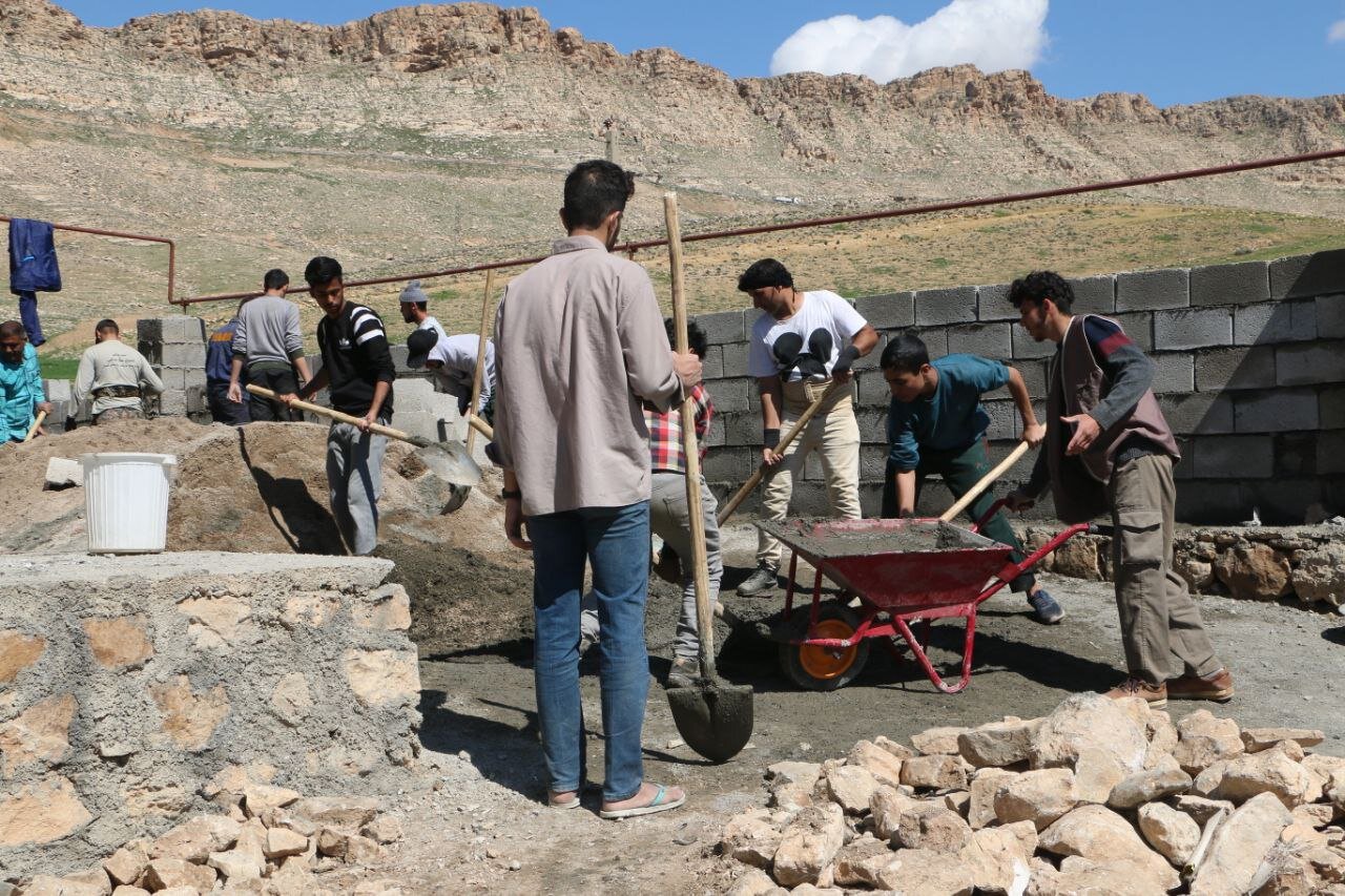 جهادگران بازوی دستگاه‌های اجرایی در خدمت به مردم