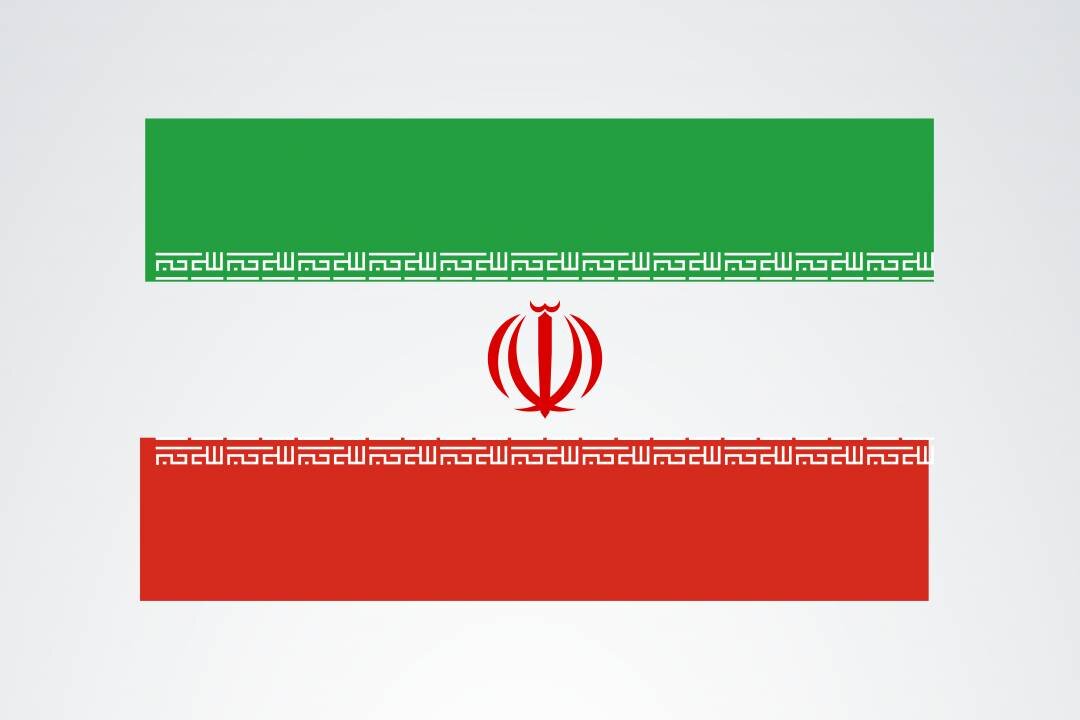 اهتزاز پرچم ایران در میدان چالوس