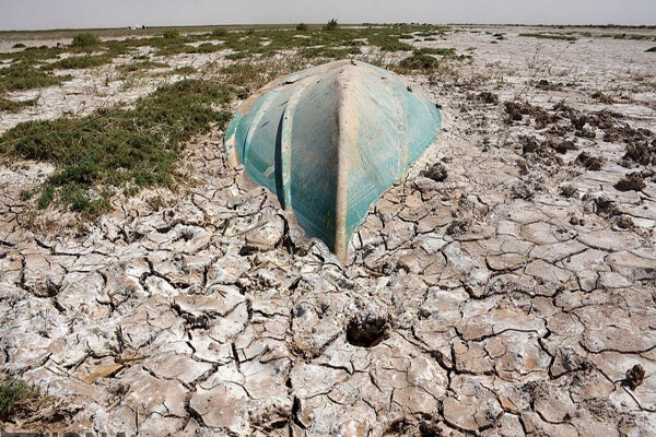 خشکیدگی تالاب هامون مردم ایران و افغانستان را متأثر خواهد کرد