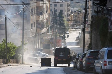 یورش شهرک‌نشینان به مناطق فلسطینی نشین در نابلس