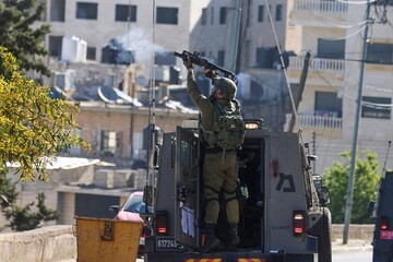 Siyonist Rejim Batı Şeria'da bir Filistinliyi şehit etti