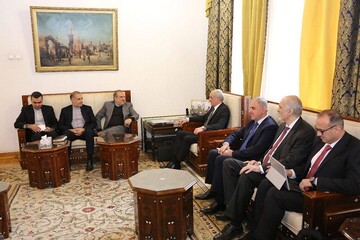 Iran, Syria delegations hold talks in Moscow