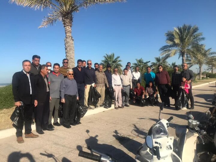 ساحل بندر گناوه پاکسازی شد