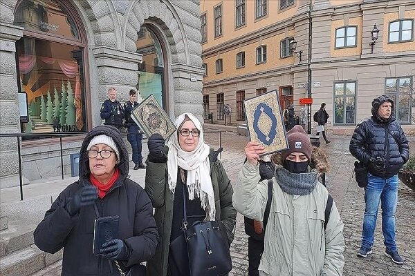 اکثریت مردم سوئد خواستار ممنوعیت هتک حرمت به قرآن کریم هستند