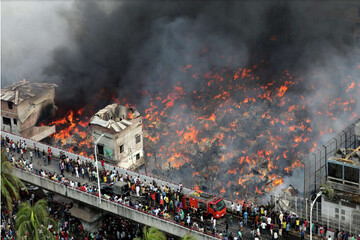 Fire races through clothing market in Bangladesh capital