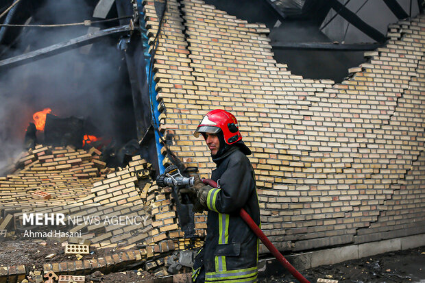 آتش‌سوزی در کارخانه الکترو استیل - مشهد