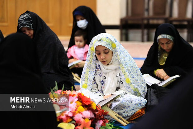 Mass reciting of holy Quran in Zanjan during Ramadan

