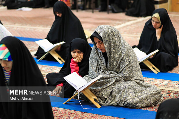 Mass reciting of holy Quran in Zanjan during Ramadan
