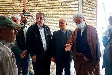 بازسازی مناطق زلزله زده خوی پیش از آغاز فصل سرما پایان می یابد