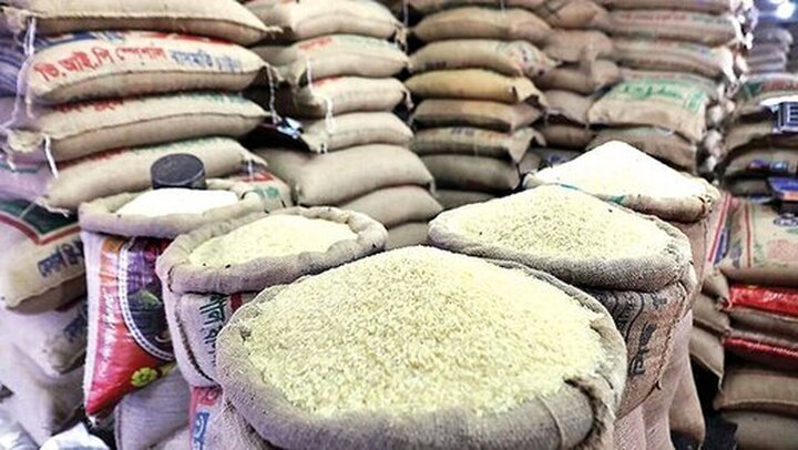 ممنوعیت فصلی واردات برنج پابرجاست / شایعات به بازار آسیب می زند