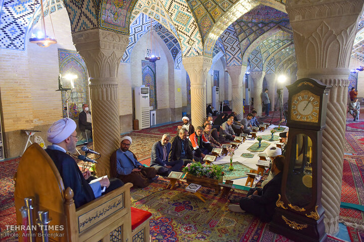 Nasir al-Molk Mosque hosting Quran reciters 