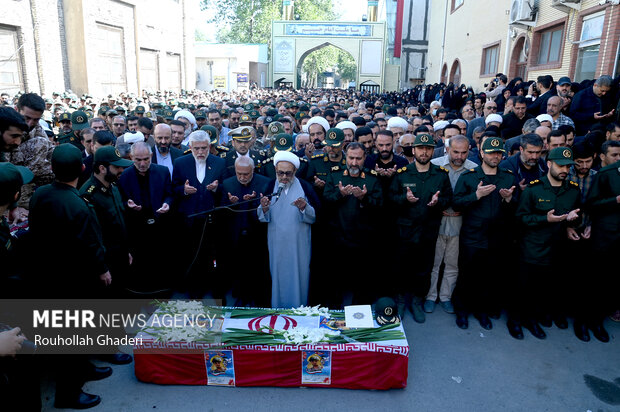 Funeral for IRGC military advisor who martyred in Syria
