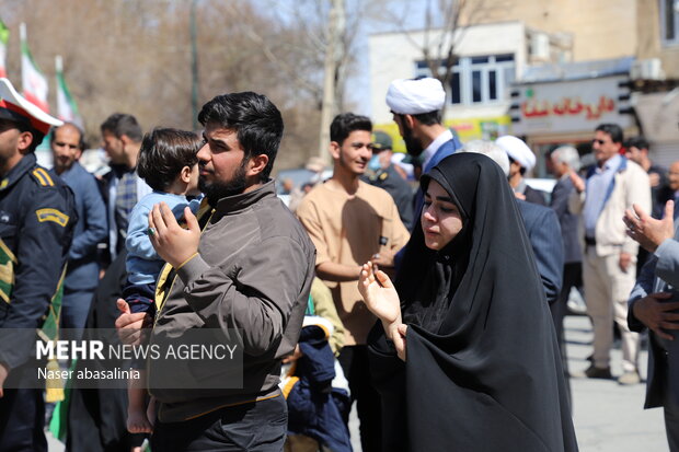 مراسم تشییع پیکر شهید مدافع حرم «میلاد حیدری» در قروه