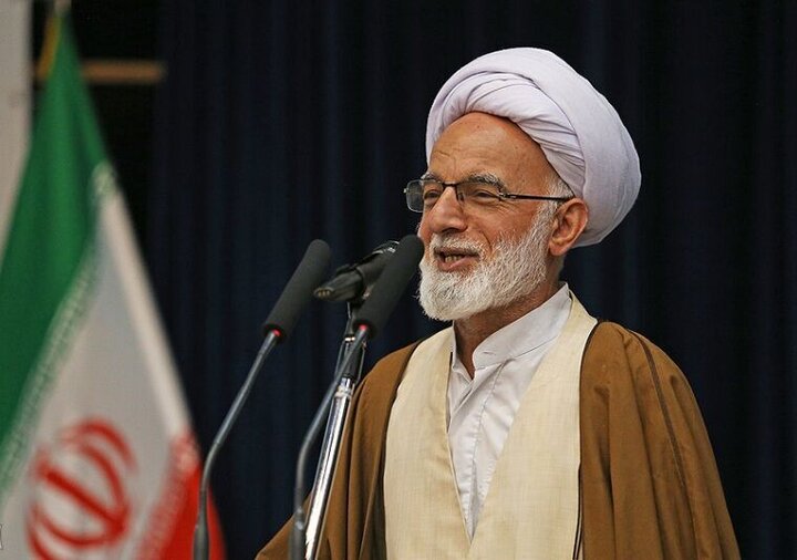 ملت ایران با بصیرت در برابر جنگ روانی دشمن پیروز شده است