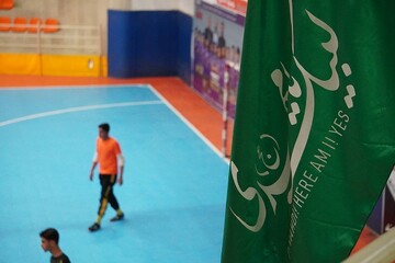 شرکت ۳۶ تیم در مسابقات فوتسال جام رمضان/گره خوردن ورزش بامهدویت