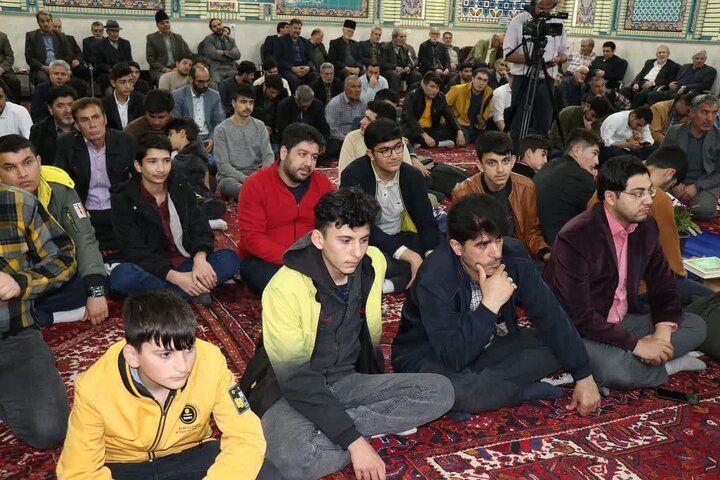 احیای نقش هدایت گری قرآن در جامعه ضرورت مهم تربیتی است