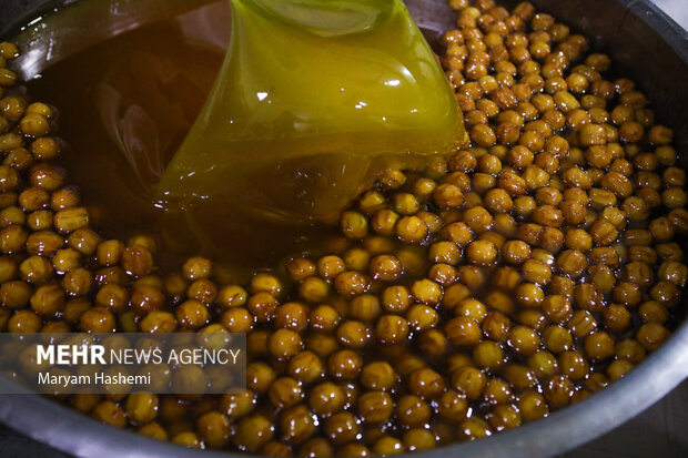 زولبیا و بامیه شیرینی مخصوص ماه رمضان