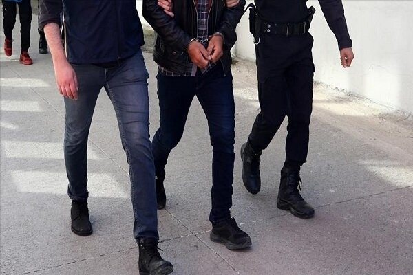 بازداشت ۱۶ مظنون به همکاری با داعش و القاعده در استانبول
