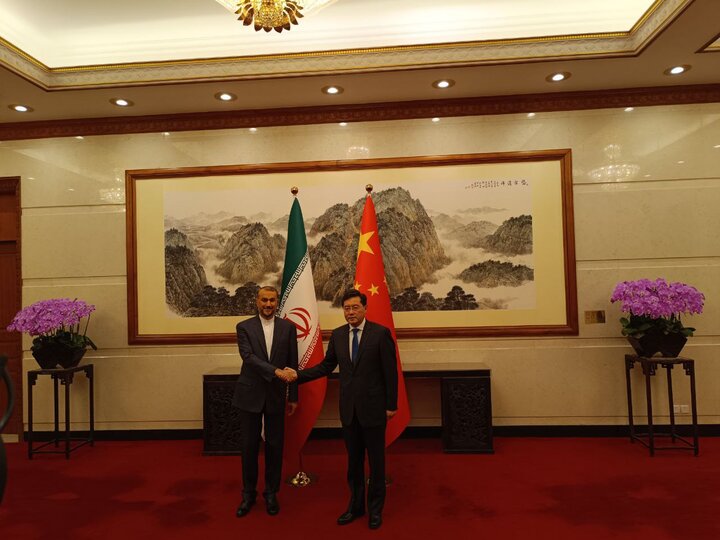 Iranian, Chinese FMs meet in Beijing 