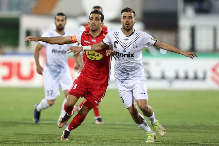 عبور موقت پرسپولیس از استقلال / چشم امید سرخها به دو سرمربی موفق!