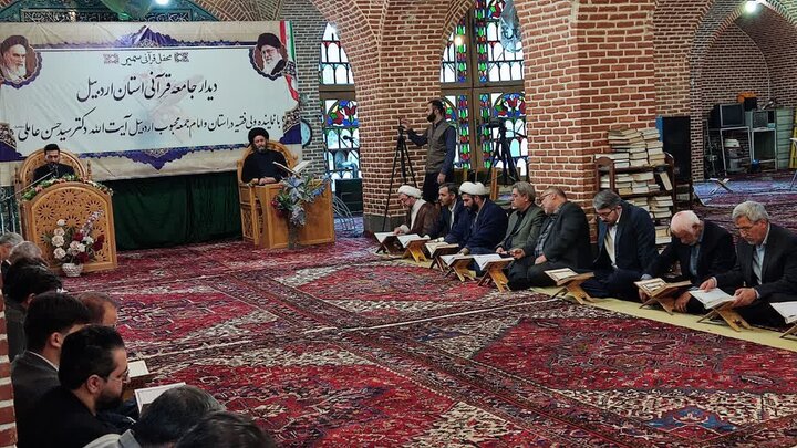 آموزههای قرآن باید در زندگی انسان نمود داشته باشد