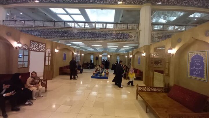 بازسازی جلسات قرآنی قدیمی در دهههای مختلف تاریخ در نمایشگاه قرآن