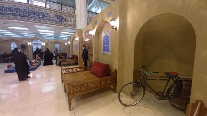 بازسازی جلسات قرآنی قدیمی در دهههای مختلف تاریخ در نمایشگاه قرآن