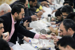 توزیع حداقل ۱۰۰ هزار پرس غذای گرم در «مهمونی غدیر کاشونیا»