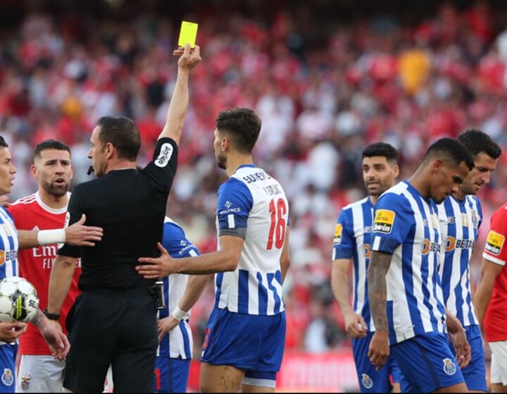 حمله نژادپرستانه به مهاجم پورتو پس از شکست بنفیکا/ طارمی محروم شد