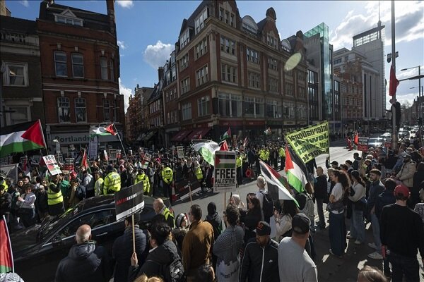 London protest demand Zionists end attacks on Al-Aqsa Mosque