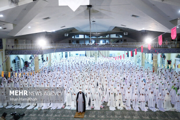 آیین جشن تکلیف فرشته ها در همدان