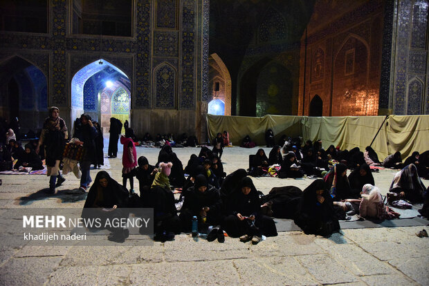 مراسم احیای شب نوزدهم - مسجد نقش جهان اصفهان